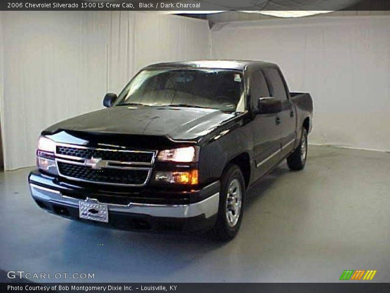 Black / Dark Charcoal 2006 Chevrolet Silverado 1500 LS Crew Cab