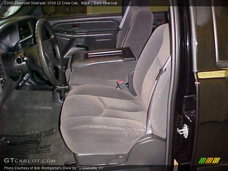 Black / Dark Charcoal 2006 Chevrolet Silverado 1500 LS Crew Cab