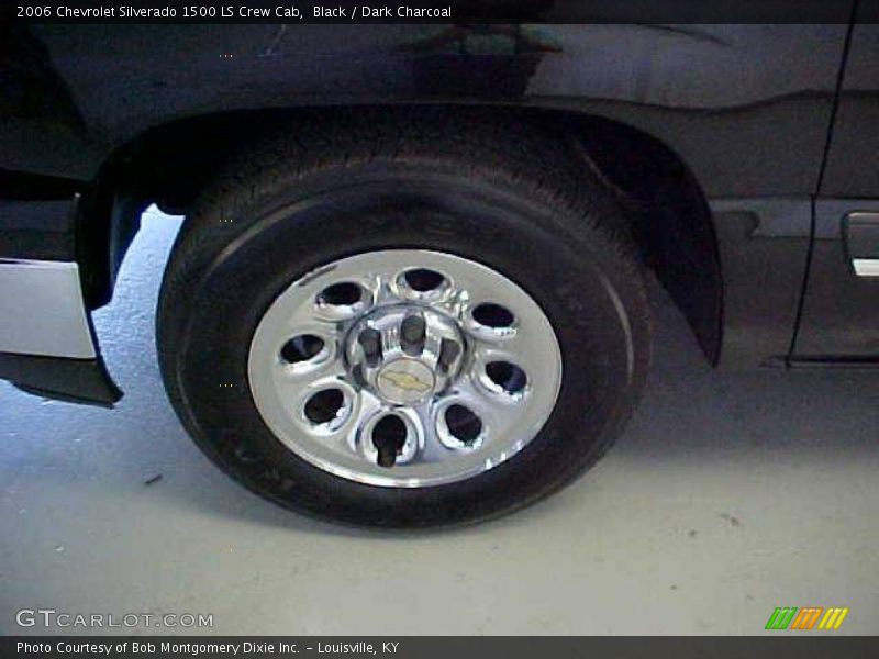 Black / Dark Charcoal 2006 Chevrolet Silverado 1500 LS Crew Cab