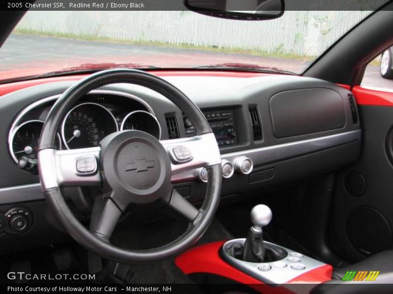 Redline Red / Ebony Black 2005 Chevrolet SSR