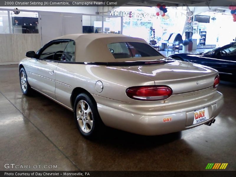 Champagne Pearl / Camel 2000 Chrysler Sebring JXi Convertible