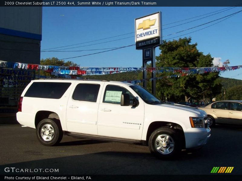 Summit White / Light Titanium/Dark Titanium 2009 Chevrolet Suburban LT 2500 4x4