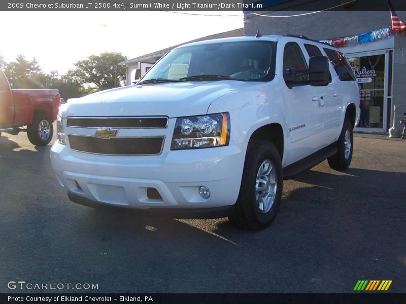 Summit White / Light Titanium/Dark Titanium 2009 Chevrolet Suburban LT 2500 4x4