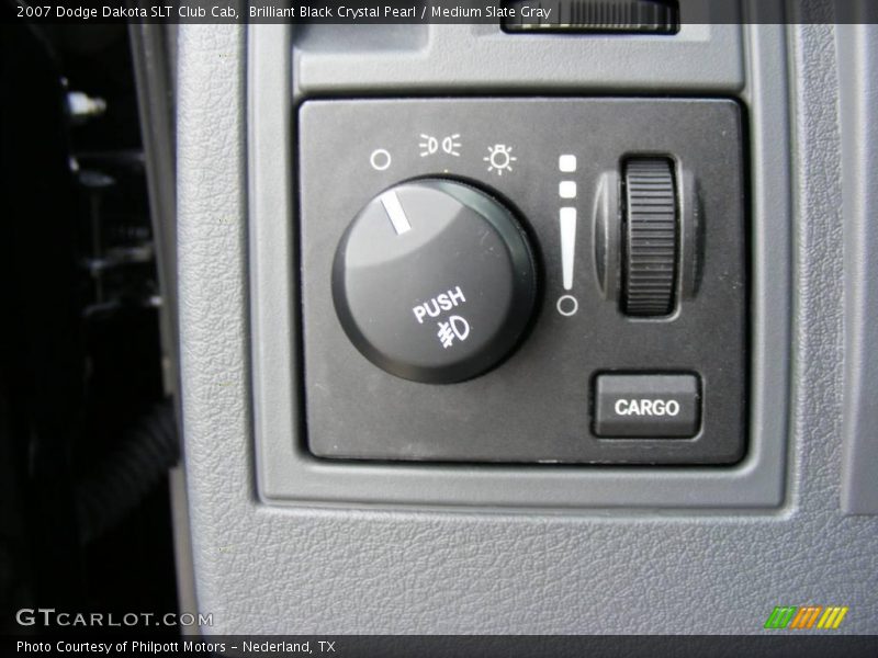 Brilliant Black Crystal Pearl / Medium Slate Gray 2007 Dodge Dakota SLT Club Cab