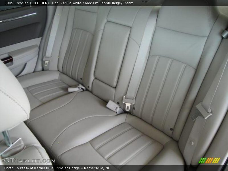 Cool Vanilla White / Medium Pebble Beige/Cream 2009 Chrysler 300 C HEMI