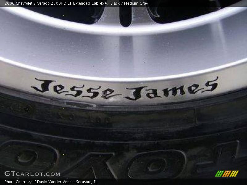 Black / Medium Gray 2006 Chevrolet Silverado 2500HD LT Extended Cab 4x4