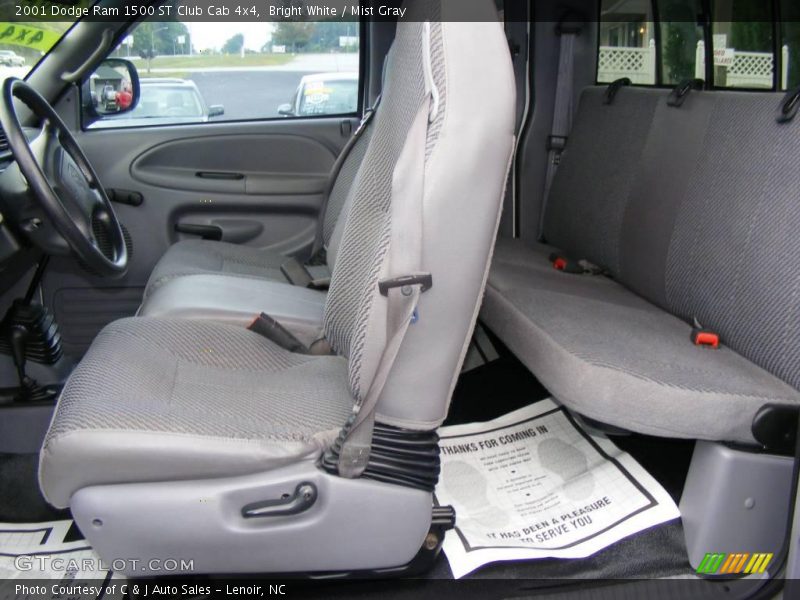 Bright White / Mist Gray 2001 Dodge Ram 1500 ST Club Cab 4x4