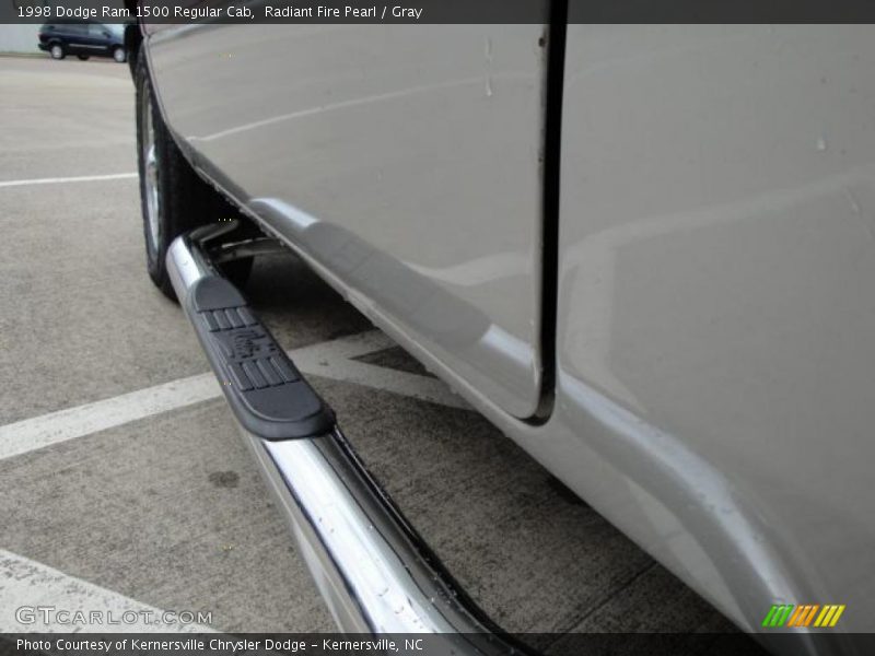 Radiant Fire Pearl / Gray 1998 Dodge Ram 1500 Regular Cab