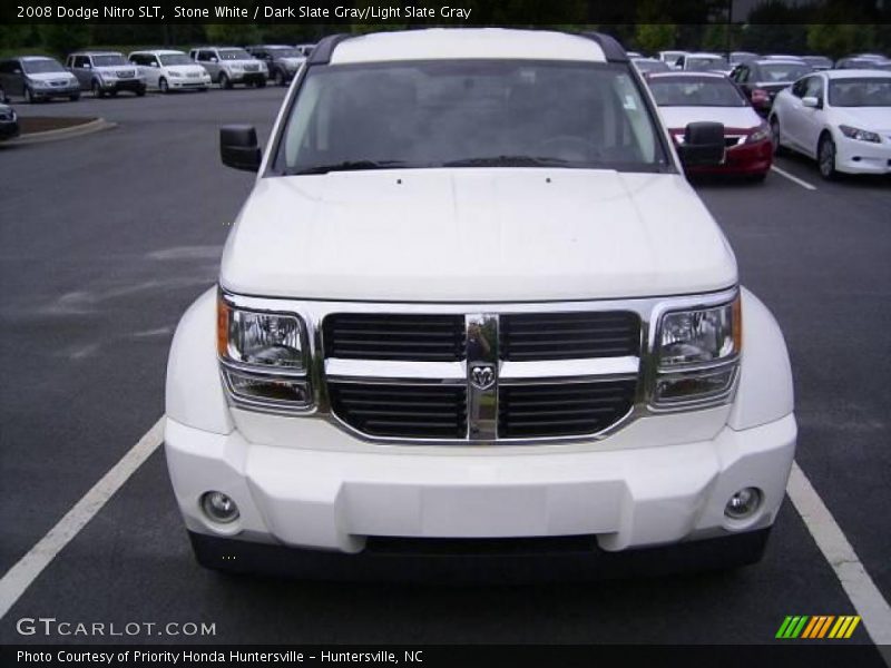 Stone White / Dark Slate Gray/Light Slate Gray 2008 Dodge Nitro SLT
