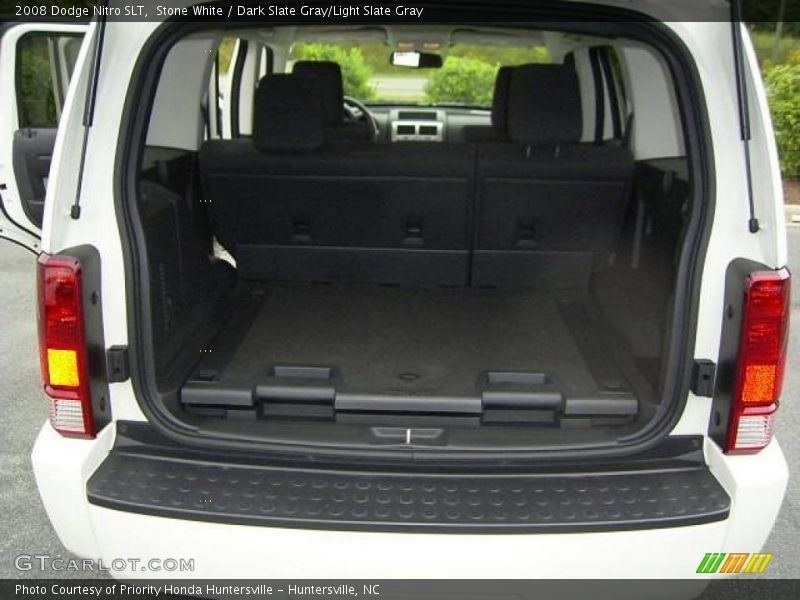 Stone White / Dark Slate Gray/Light Slate Gray 2008 Dodge Nitro SLT