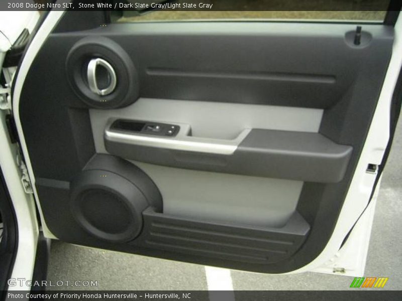 Stone White / Dark Slate Gray/Light Slate Gray 2008 Dodge Nitro SLT