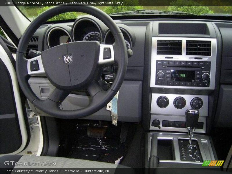 Stone White / Dark Slate Gray/Light Slate Gray 2008 Dodge Nitro SLT