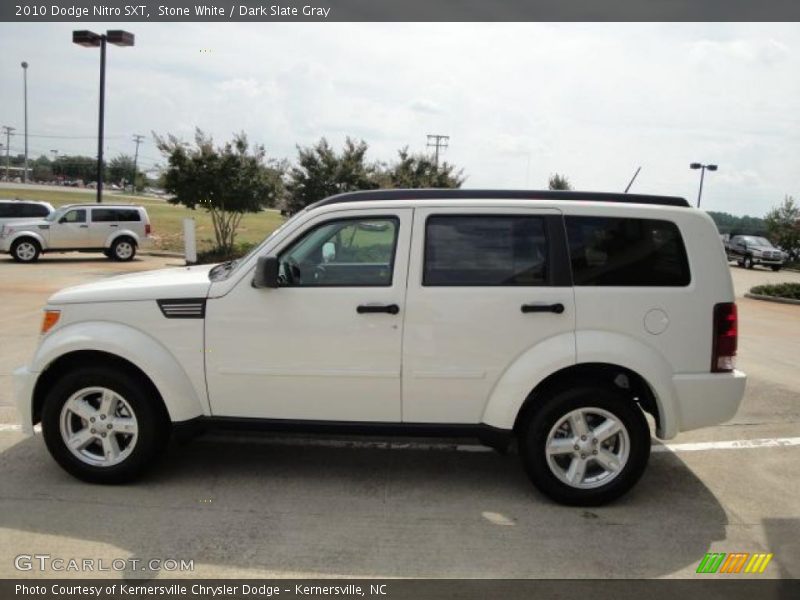 Stone White / Dark Slate Gray 2010 Dodge Nitro SXT