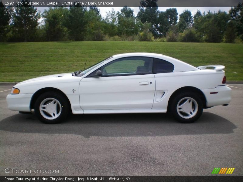 Crystal White / Dark Charcoal 1997 Ford Mustang V6 Coupe