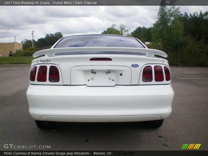Crystal White / Dark Charcoal 1997 Ford Mustang V6 Coupe