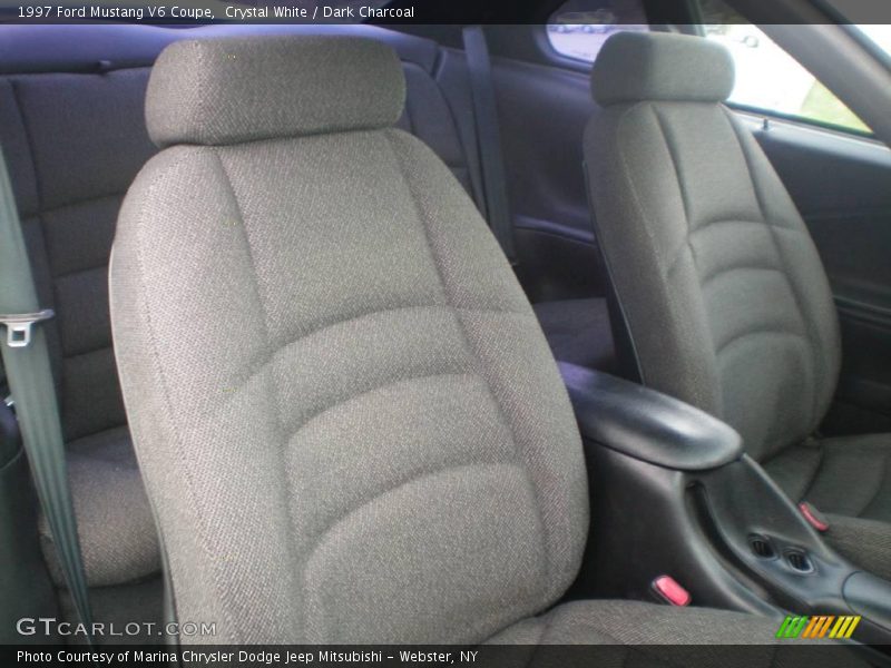 Crystal White / Dark Charcoal 1997 Ford Mustang V6 Coupe