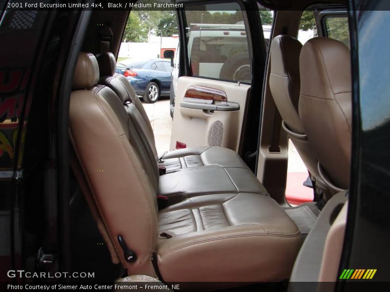 Black / Medium Parchment 2001 Ford Excursion Limited 4x4