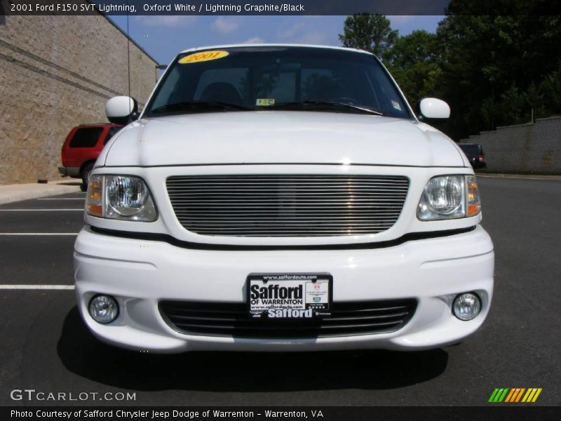 Oxford White / Lightning Graphite/Black 2001 Ford F150 SVT Lightning