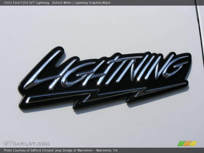 Oxford White / Lightning Graphite/Black 2001 Ford F150 SVT Lightning