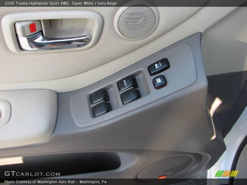Super White / Ivory Beige 2006 Toyota Highlander Sport 4WD