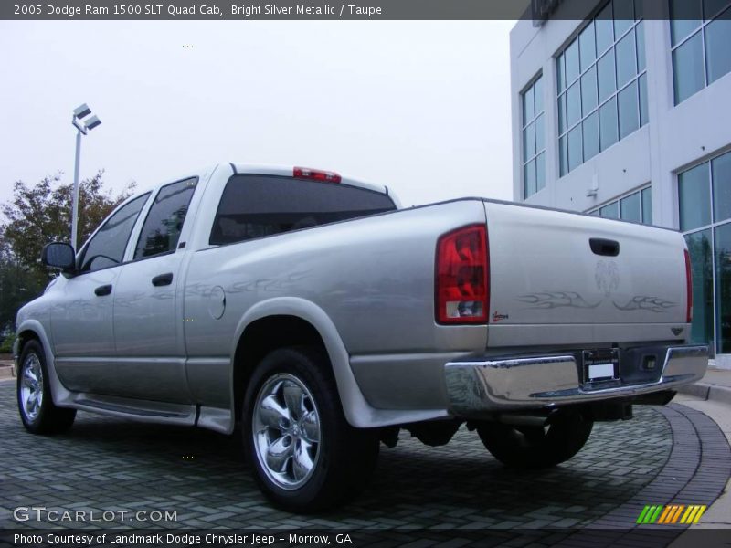Bright Silver Metallic / Taupe 2005 Dodge Ram 1500 SLT Quad Cab