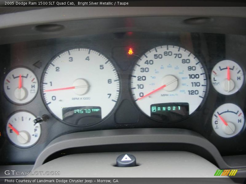 Bright Silver Metallic / Taupe 2005 Dodge Ram 1500 SLT Quad Cab