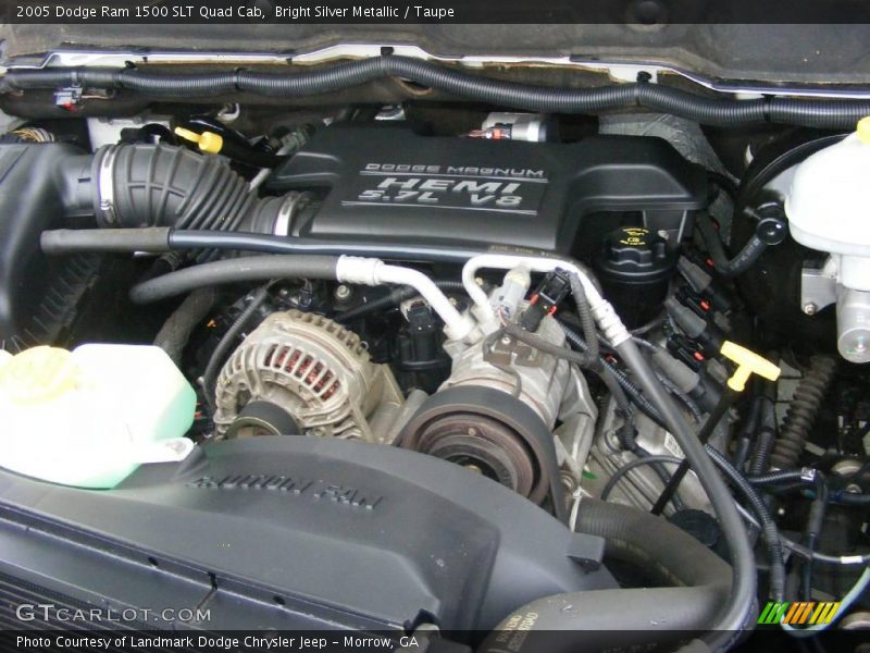 Bright Silver Metallic / Taupe 2005 Dodge Ram 1500 SLT Quad Cab