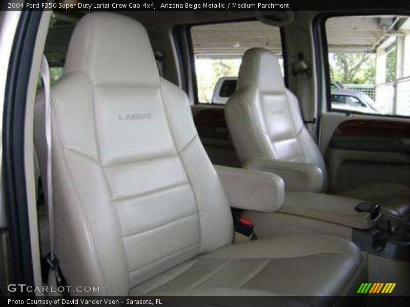 Arizona Beige Metallic / Medium Parchment 2004 Ford F350 Super Duty Lariat Crew Cab 4x4