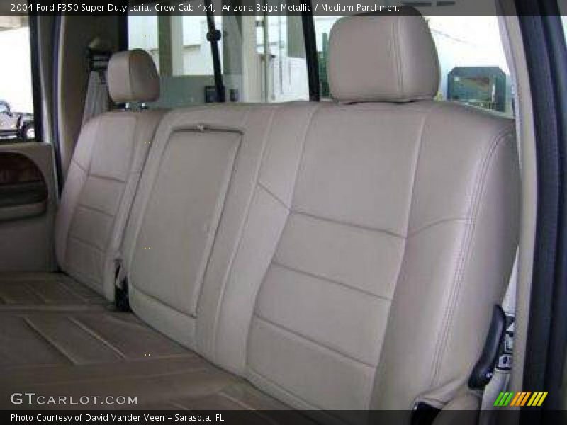 Arizona Beige Metallic / Medium Parchment 2004 Ford F350 Super Duty Lariat Crew Cab 4x4