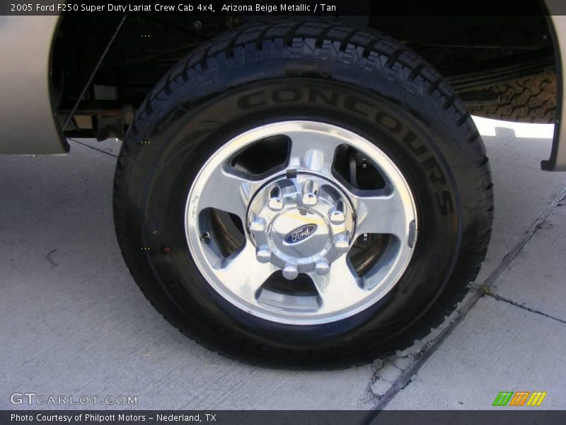 Arizona Beige Metallic / Tan 2005 Ford F250 Super Duty Lariat Crew Cab 4x4