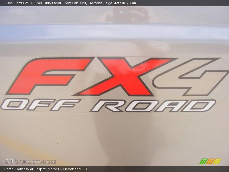 Arizona Beige Metallic / Tan 2005 Ford F250 Super Duty Lariat Crew Cab 4x4