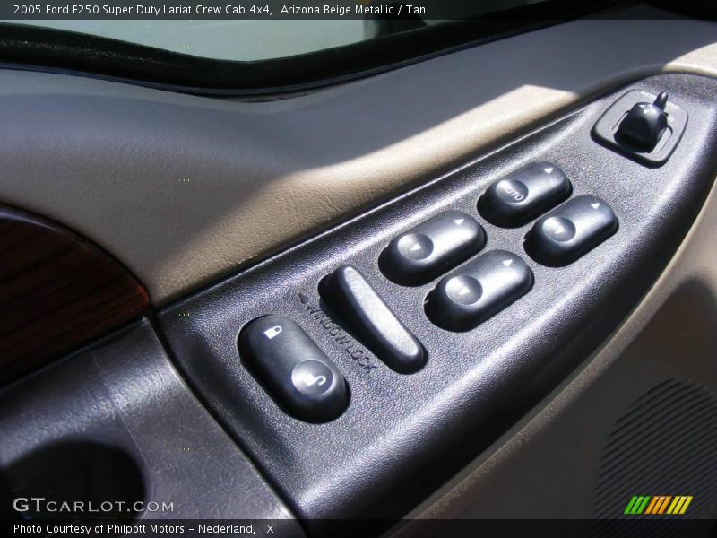 Arizona Beige Metallic / Tan 2005 Ford F250 Super Duty Lariat Crew Cab 4x4
