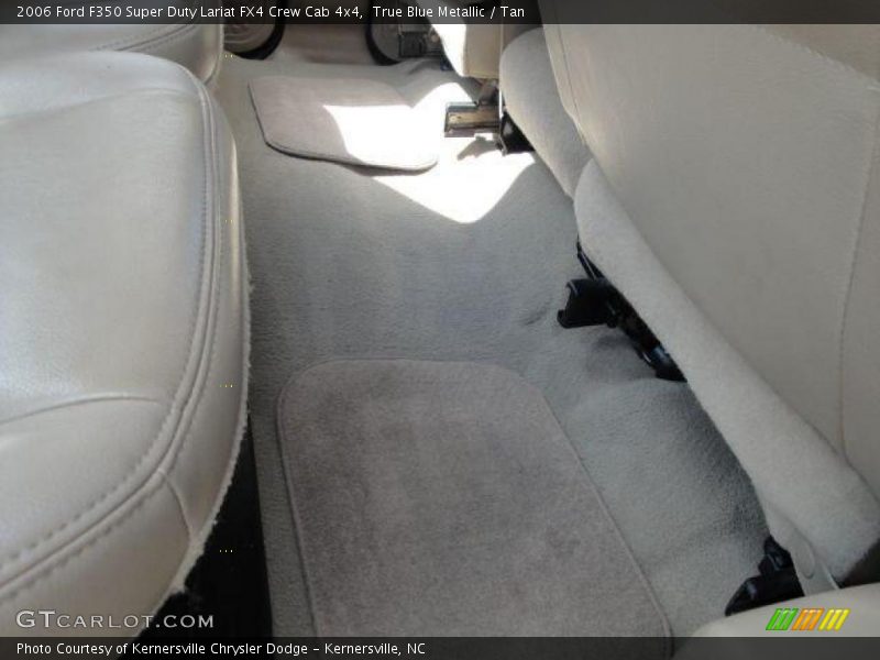 True Blue Metallic / Tan 2006 Ford F350 Super Duty Lariat FX4 Crew Cab 4x4