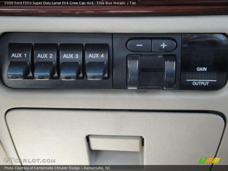 True Blue Metallic / Tan 2006 Ford F350 Super Duty Lariat FX4 Crew Cab 4x4