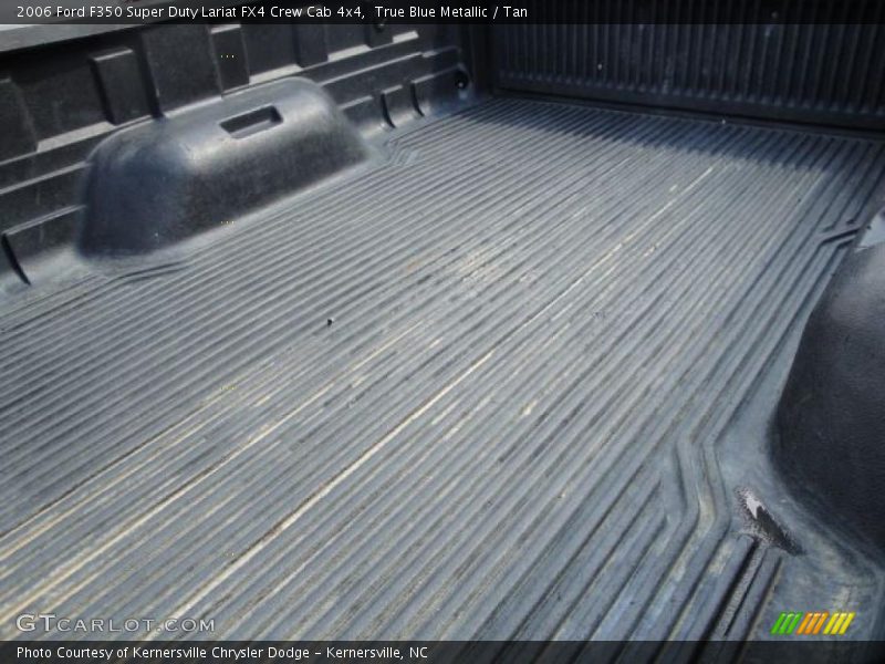 True Blue Metallic / Tan 2006 Ford F350 Super Duty Lariat FX4 Crew Cab 4x4
