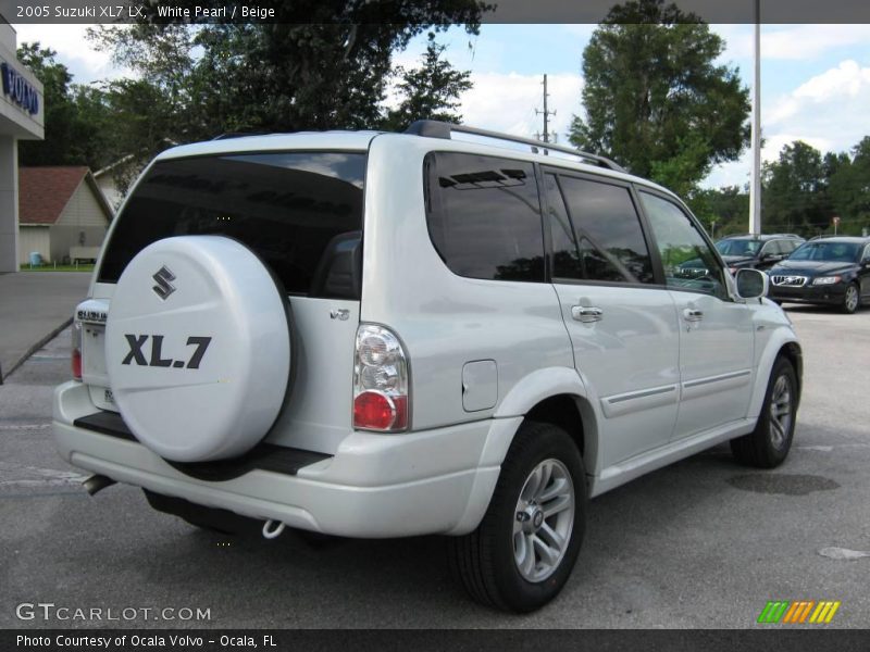 White Pearl / Beige 2005 Suzuki XL7 LX