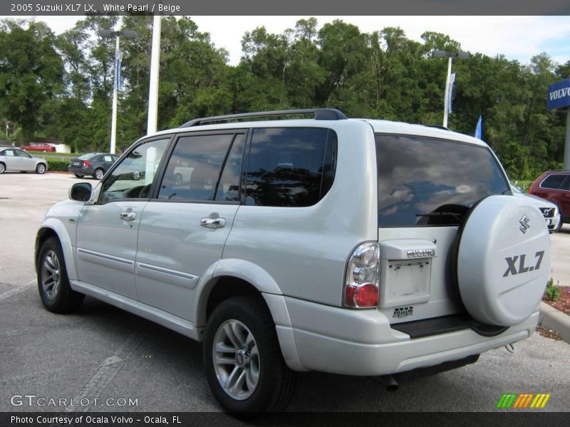 White Pearl / Beige 2005 Suzuki XL7 LX