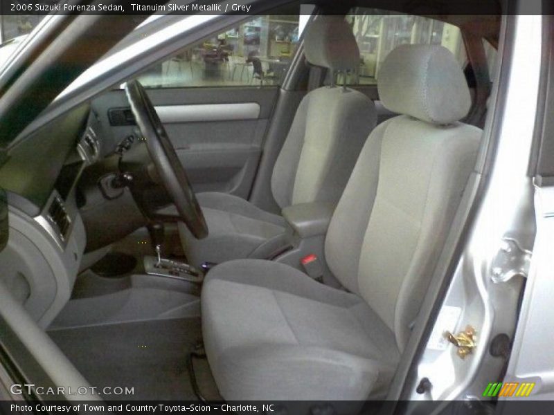 Titanuim Silver Metallic / Grey 2006 Suzuki Forenza Sedan