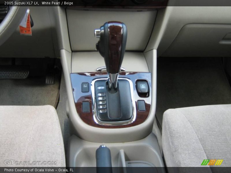White Pearl / Beige 2005 Suzuki XL7 LX