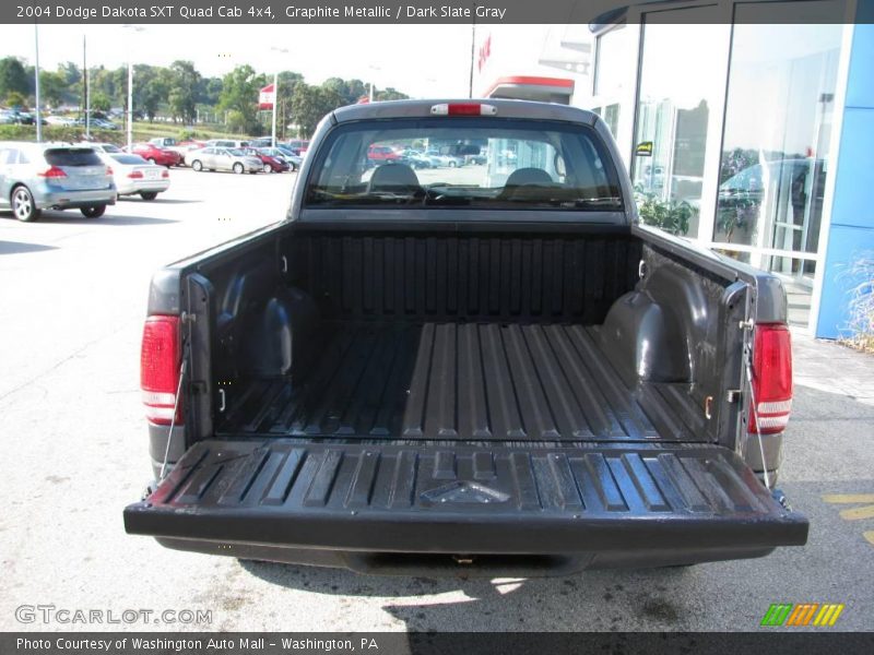 Graphite Metallic / Dark Slate Gray 2004 Dodge Dakota SXT Quad Cab 4x4