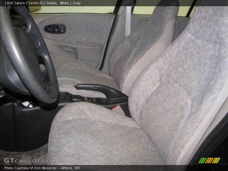 White / Gray 1996 Saturn S Series SL1 Sedan