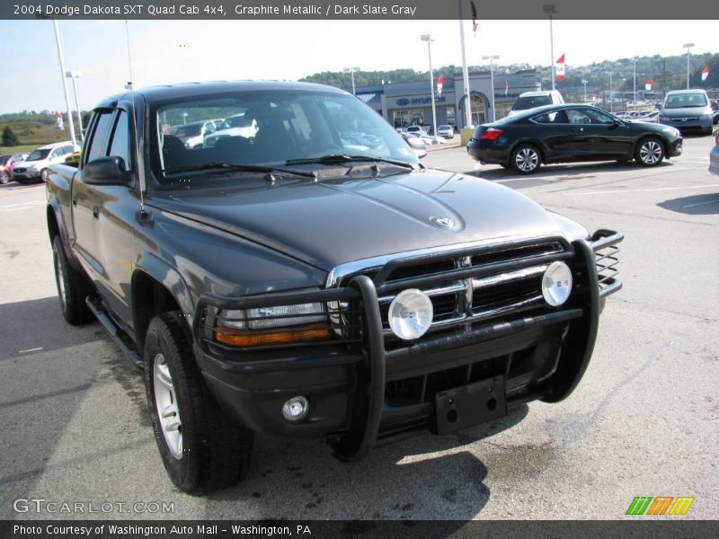 Graphite Metallic / Dark Slate Gray 2004 Dodge Dakota SXT Quad Cab 4x4