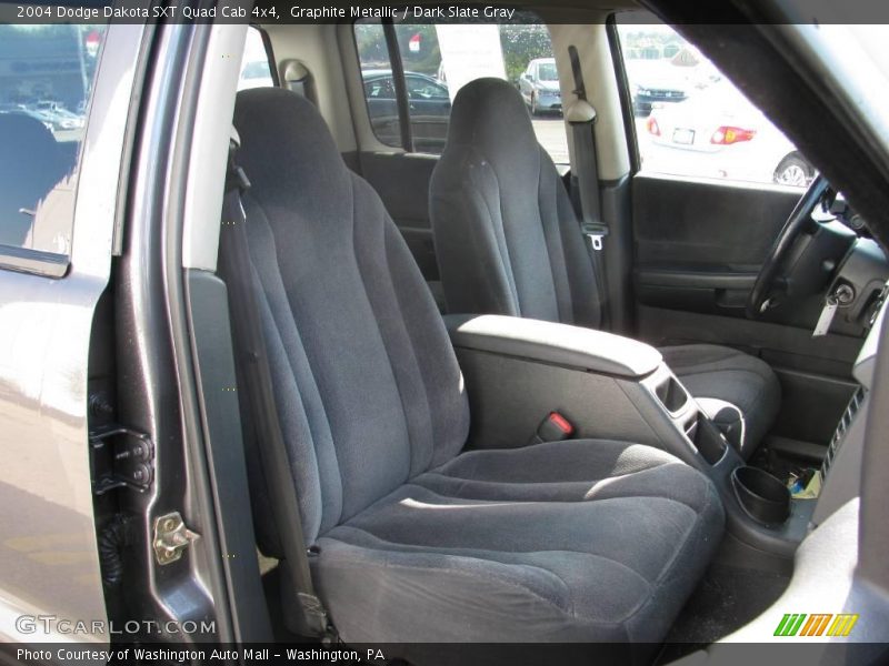 Graphite Metallic / Dark Slate Gray 2004 Dodge Dakota SXT Quad Cab 4x4