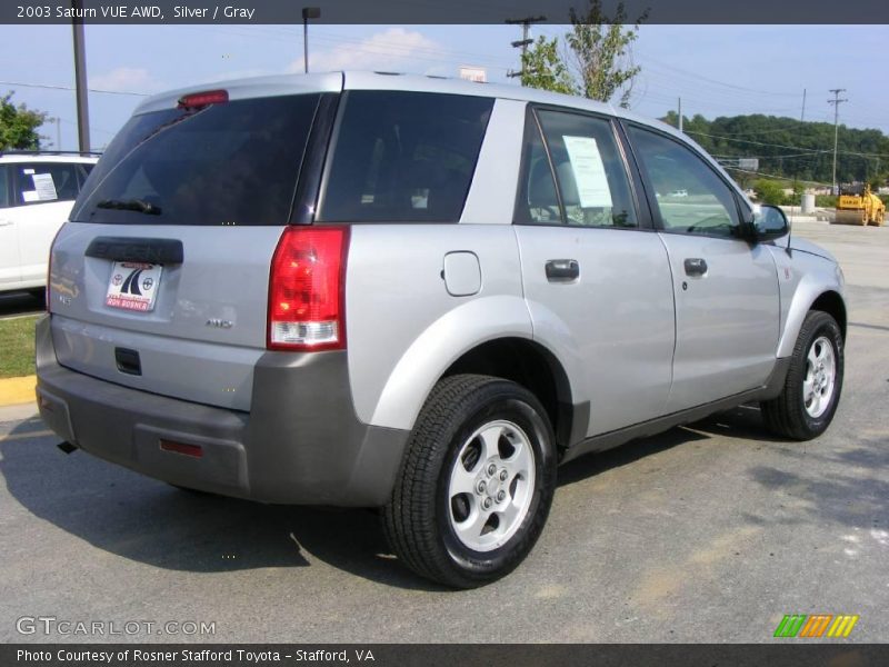 Silver / Gray 2003 Saturn VUE AWD