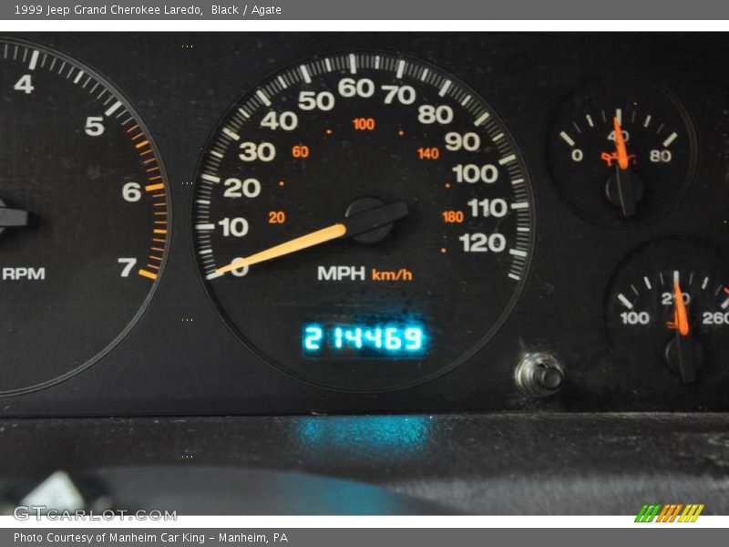 Black / Agate 1999 Jeep Grand Cherokee Laredo