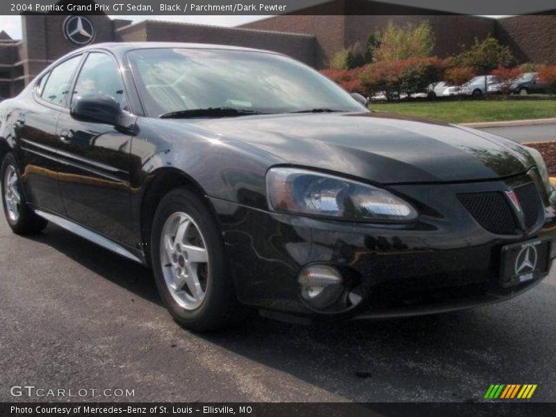 Black / Parchment/Dark Pewter 2004 Pontiac Grand Prix GT Sedan