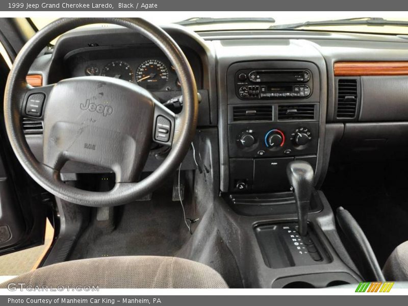 Black / Agate 1999 Jeep Grand Cherokee Laredo