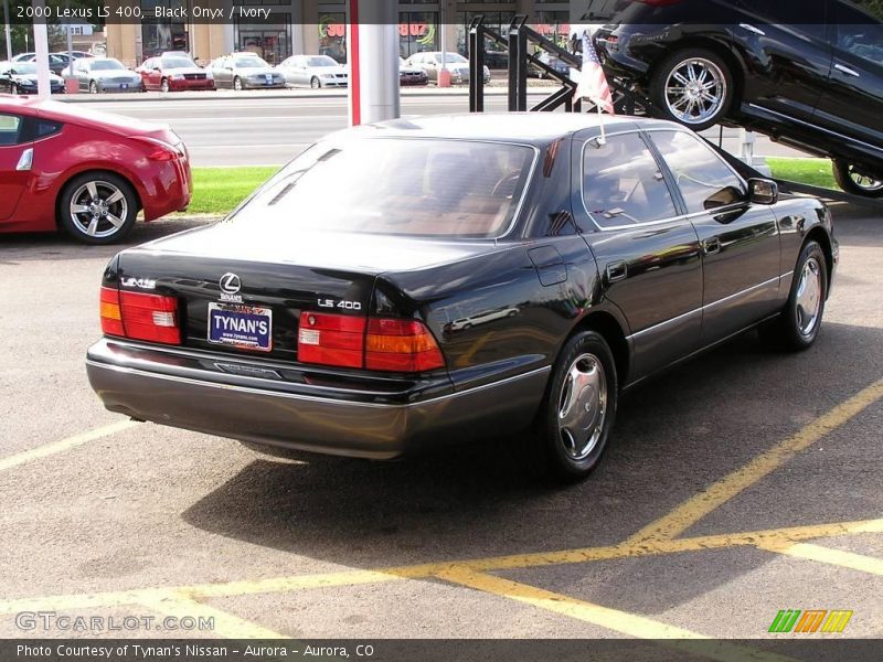 Black Onyx / Ivory 2000 Lexus LS 400