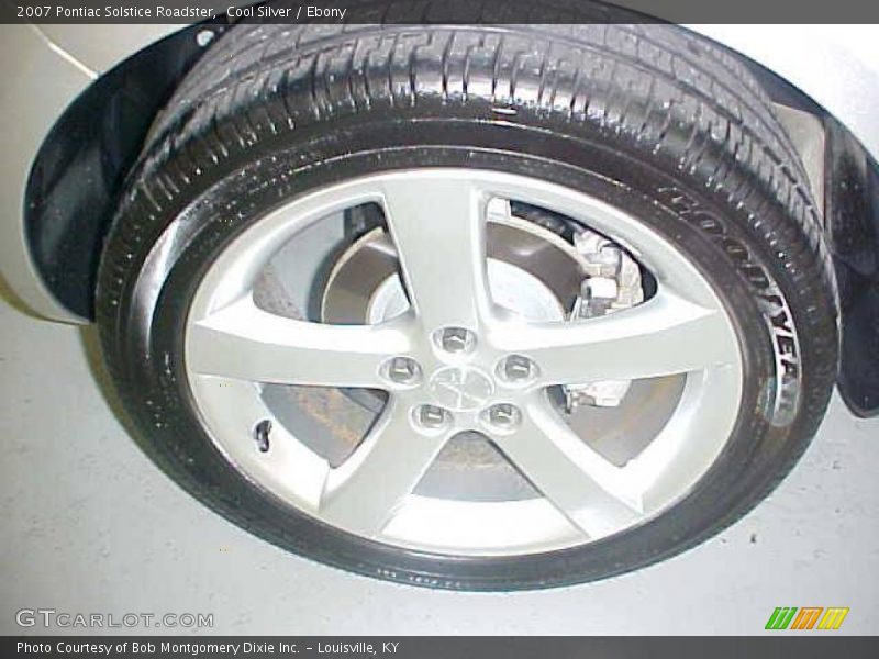 Cool Silver / Ebony 2007 Pontiac Solstice Roadster