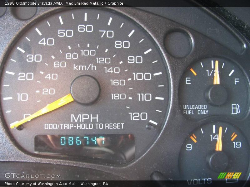 Medium Red Metallic / Graphite 1998 Oldsmobile Bravada AWD